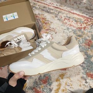 Oasis Society Alani Sneakers - 8.5